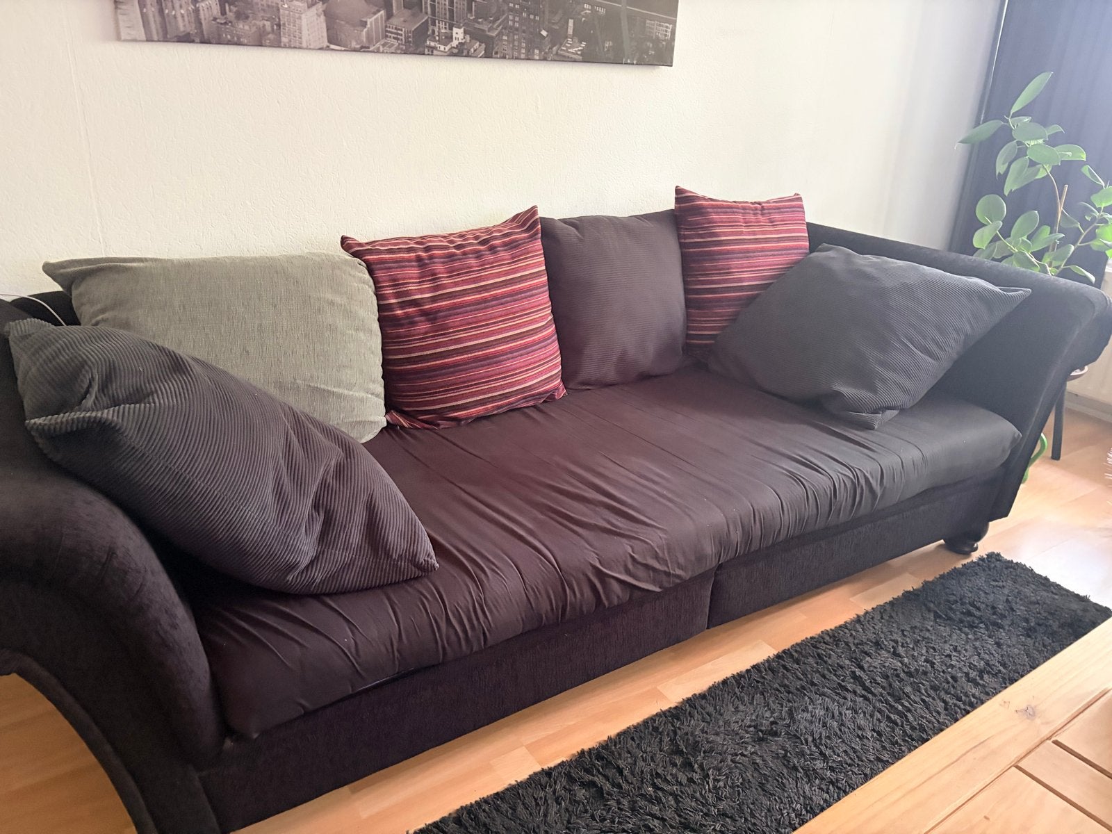 Comfortabele 270 cm brede bank met kussens, Ophalen, 250 tot 300 cm, Gebruikt, 75 tot 100 cm
