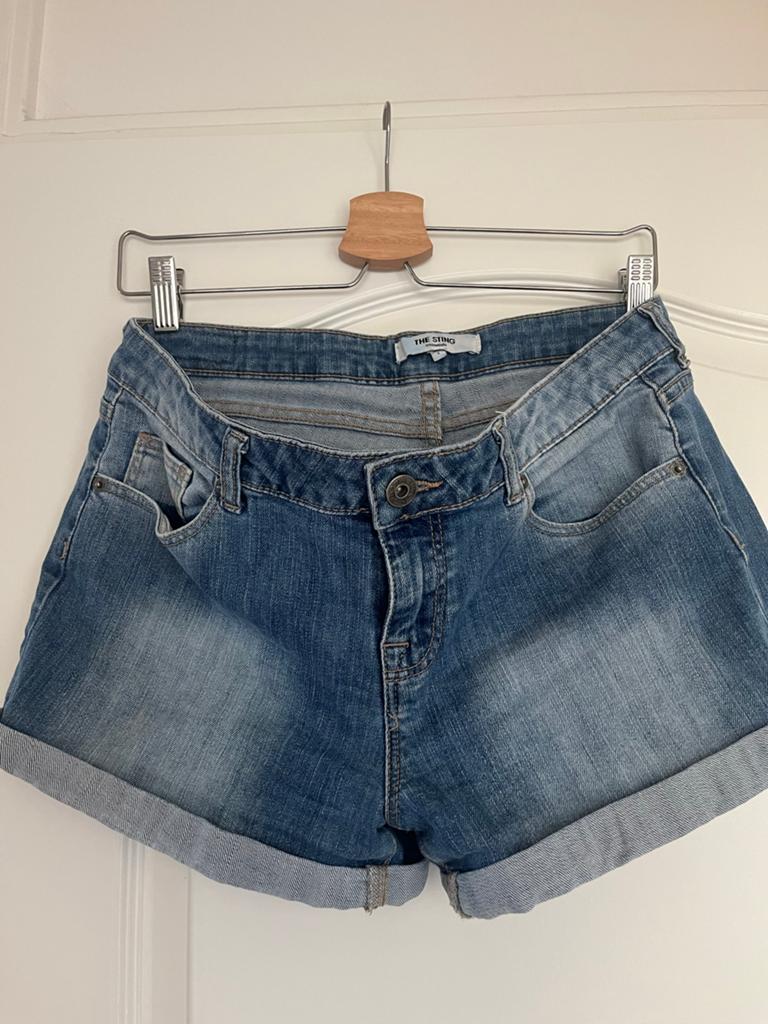 The Sting Essentials Denim Shorts / korte broek Maat S, Kort, Blauw, Ophalen of Verzenden, Maat 36 (S)