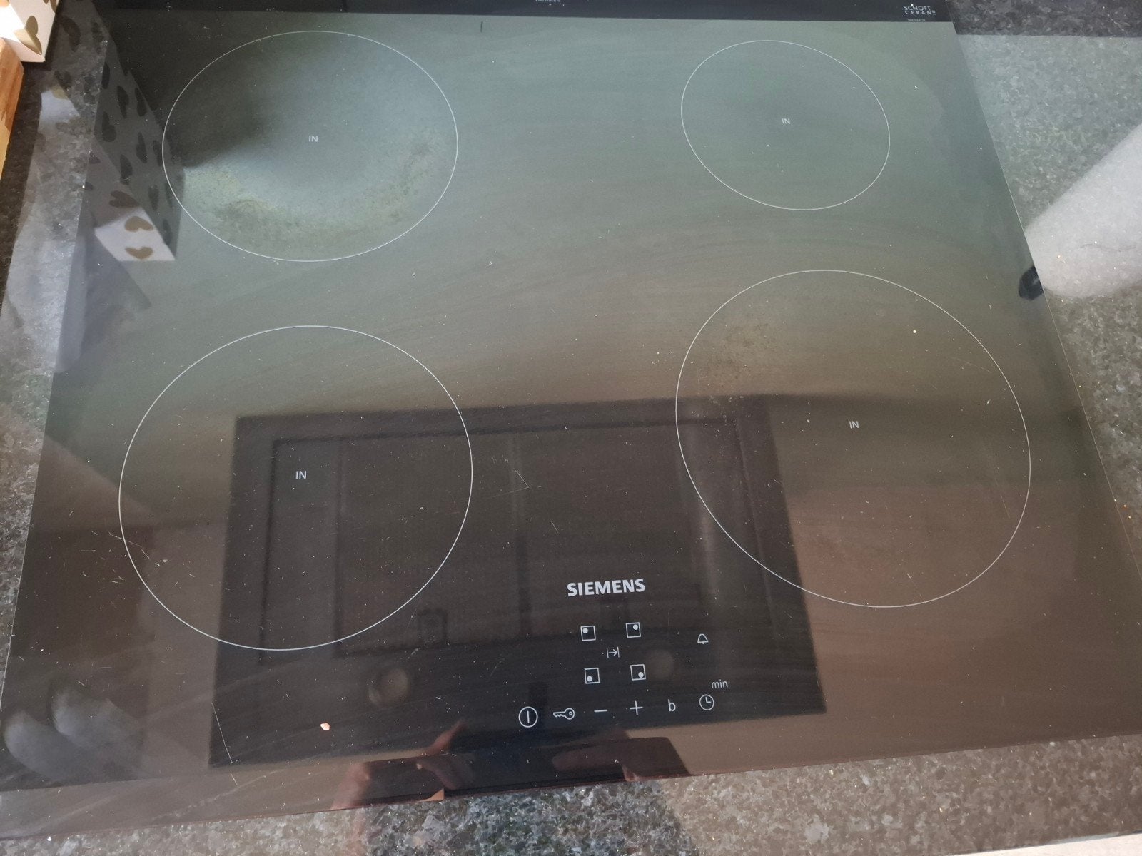 Inductie kookplaat, SIEMENS, Ophalen, Zwart, 50 tot 100 cm, Zo goed als nieuw