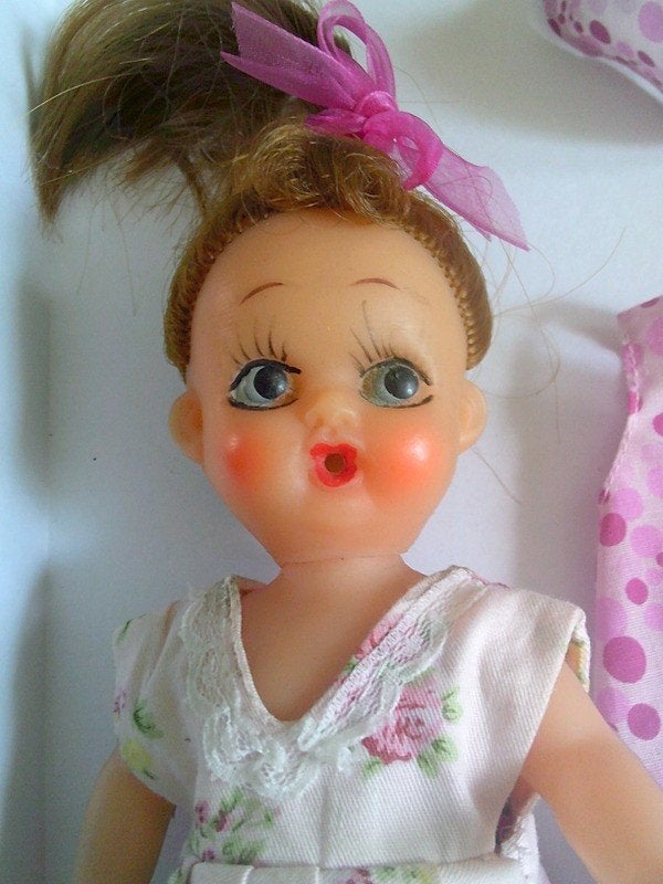 Vintage rubberen popje made japan jaren'60, Verzamelen, Ophalen of Verzenden, Gebruikt, Pop