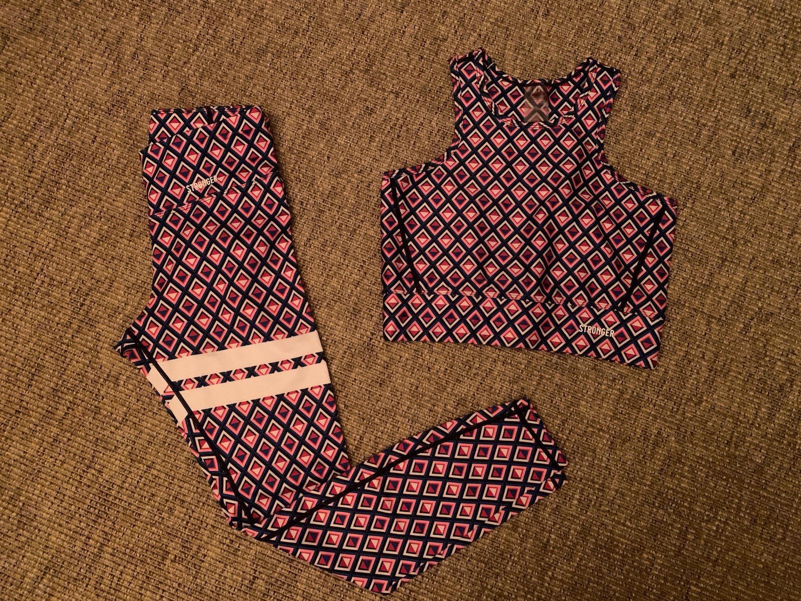 STRONGER set grafisch maat S / M, Kleding | Dames, Blauw, Ophalen of Verzenden, Maat 36 (S), Fitness of Aerobics