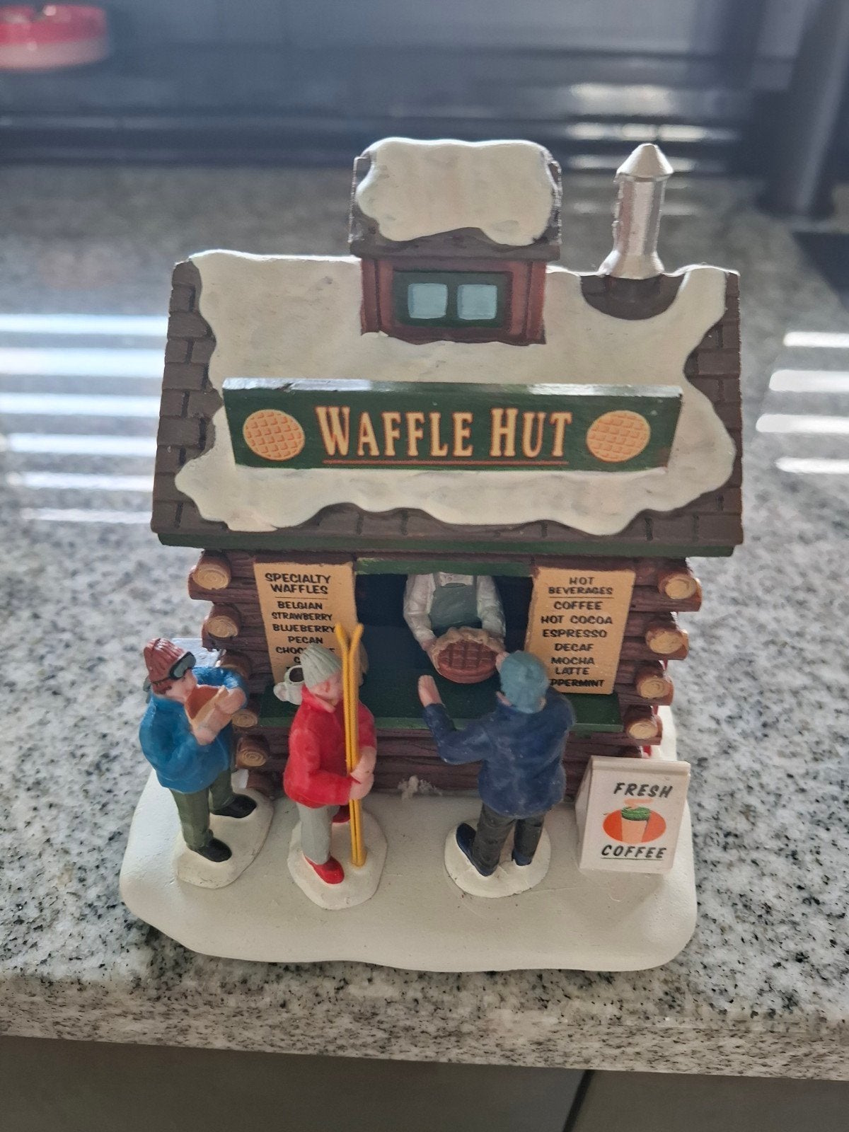 Lemax Waffle hut, Ophalen, Zo goed als nieuw