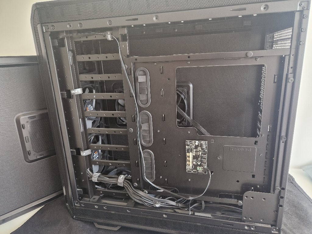 be quiet! Dark Base 900 PC Case, Computers en Software, Computerbehuizingen, Ophalen, Gebruikt