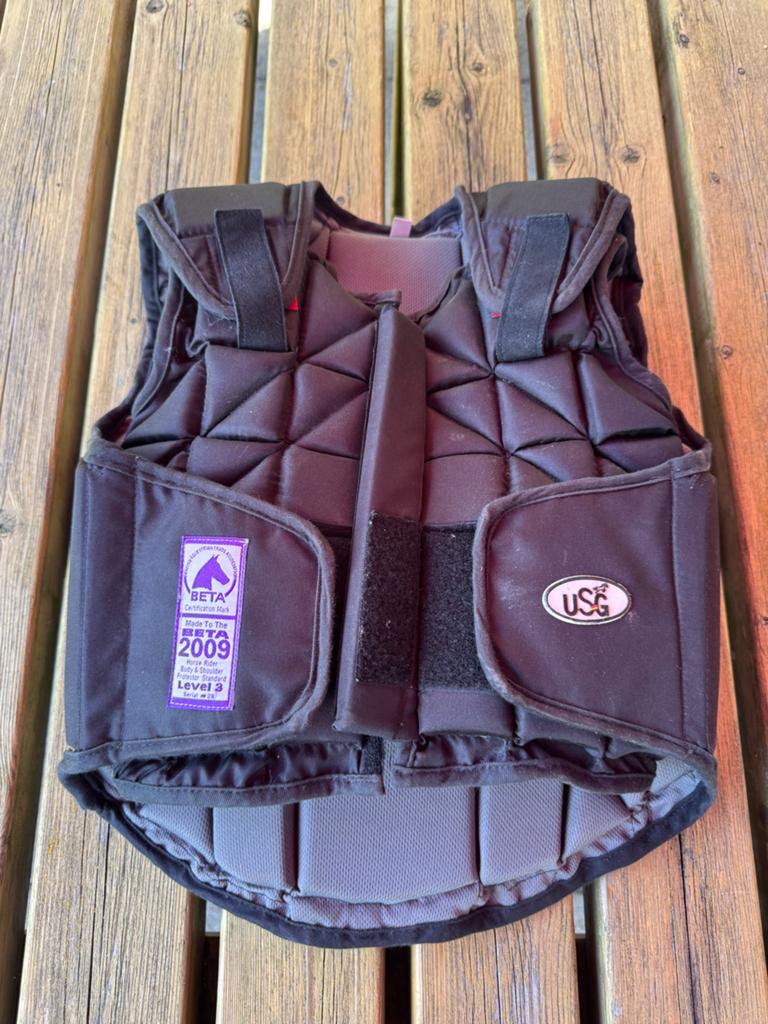 USG bodyprotector kind, Dieren en Toebehoren, Paarden en Pony's | Beschermers, Ophalen of Verzenden, Zo goed als nieuw, Rijden