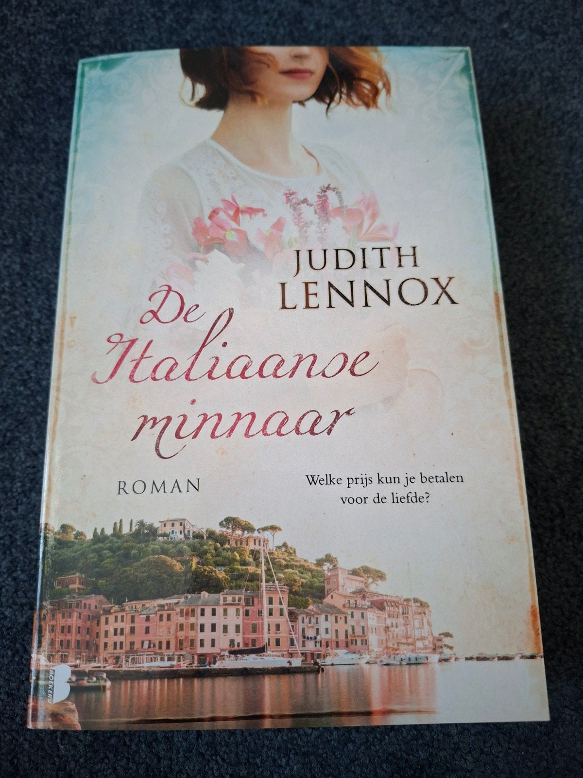 Judith Lennox  De Italiaanse minnaar., Boeken, Ophalen, Zo goed als nieuw