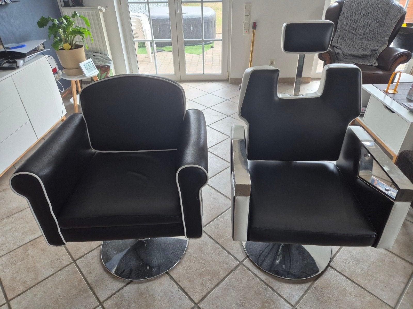 Kappersstoelen / Wachtruimtestoel, Ophalen, Twee, Zwart, Leer