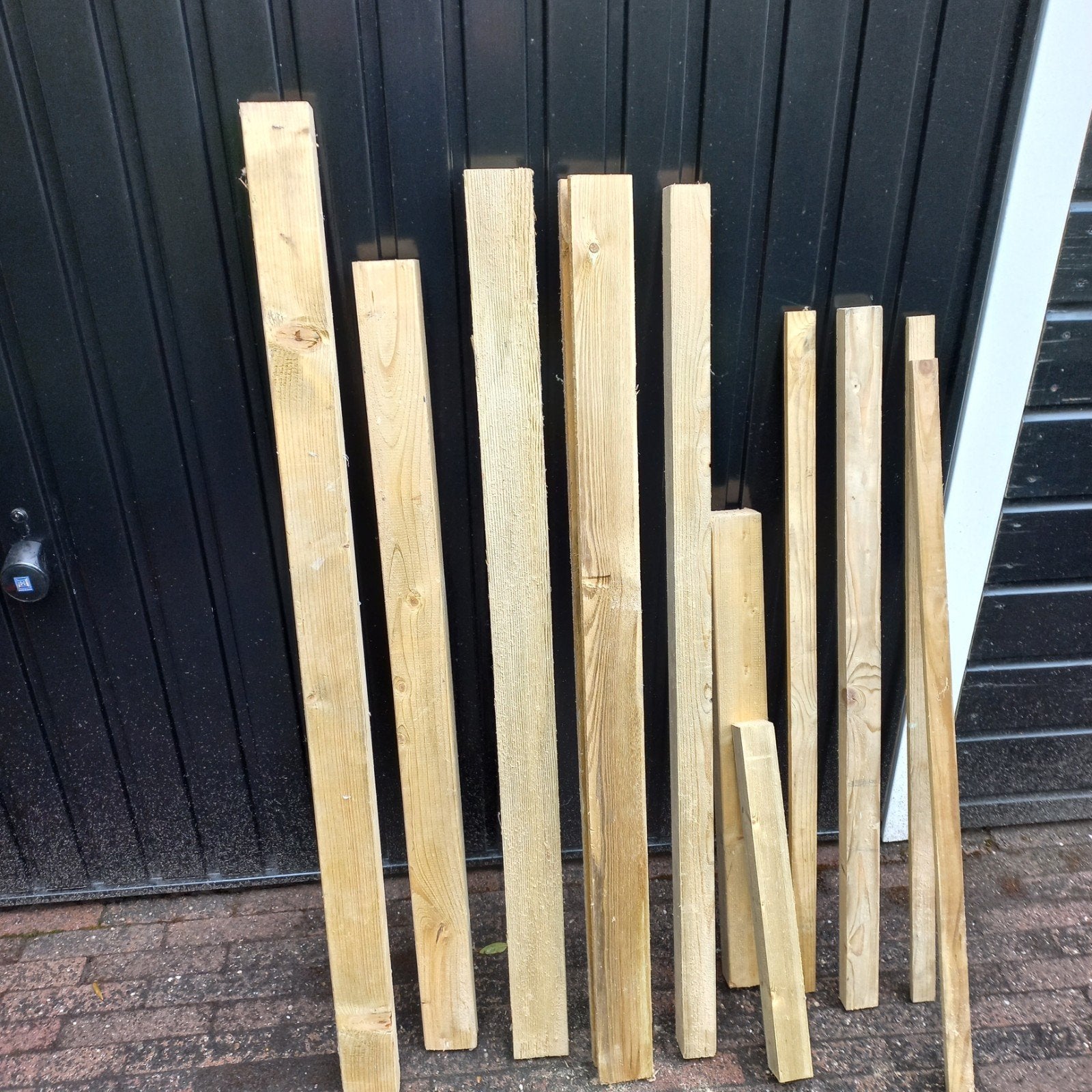 geïmpregneerd hout ,voor een pak koeken, Tuin en Terras, Palen, Balken en Planken, Ophalen, Minder dan 180 cm, Planken