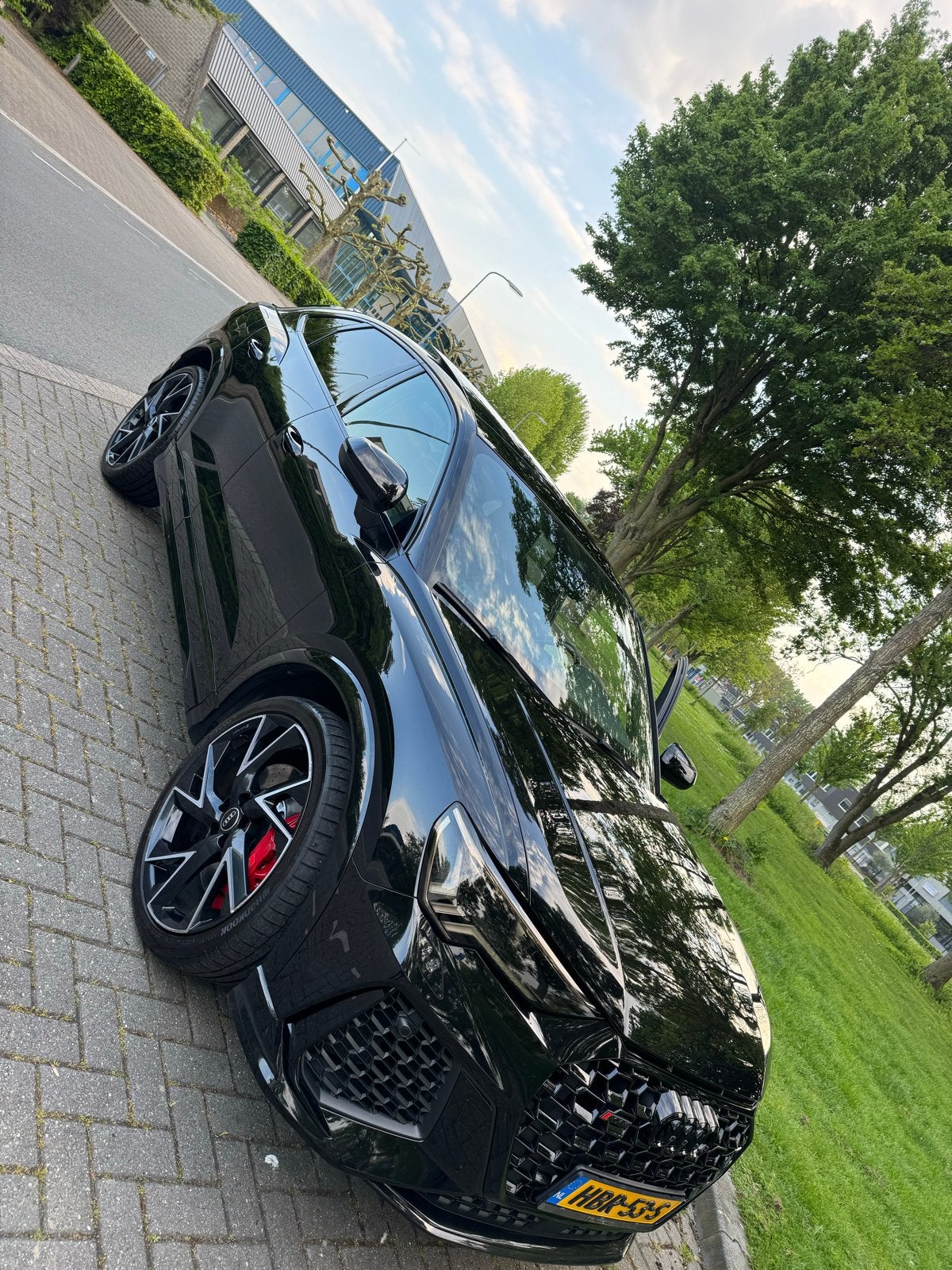 Audi RSQ3 400pk S Tronic Quattro 2021 Zwart, Auto's, Automaat, Zwart, 11 km/l, Bedrijf