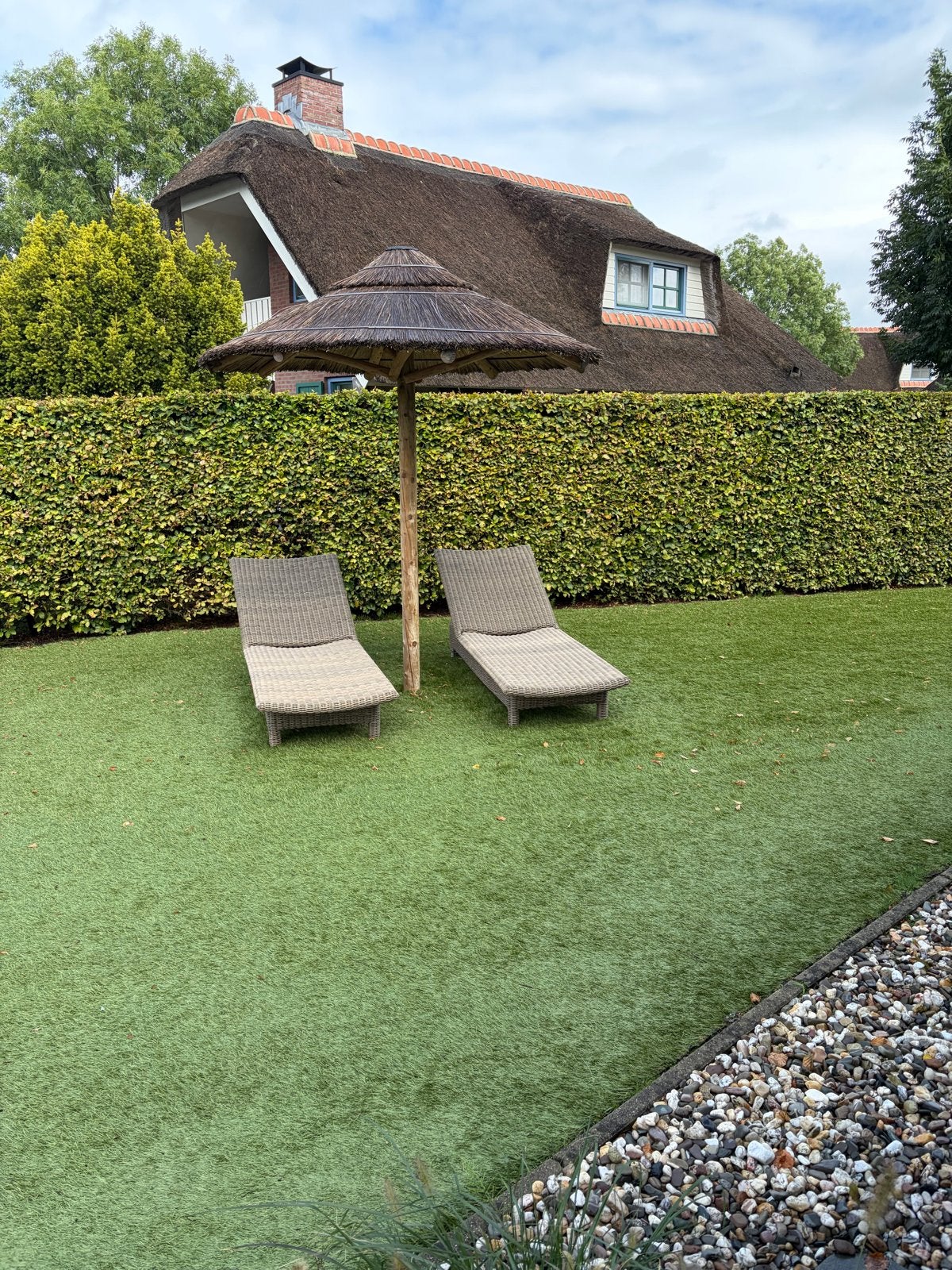 Rieten parasol voor een tropische sfeer in uw tuin, Ophalen, Gebruikt, 2 tot 3 meter, Stokparasol