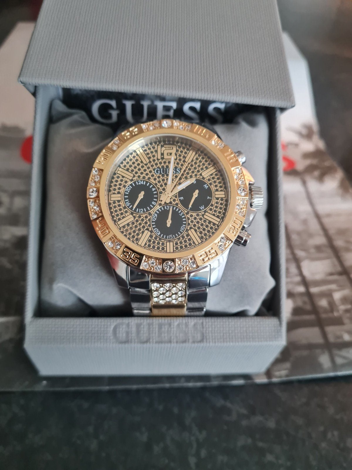 Guess Majesteit horloge - nieuw, Ophalen