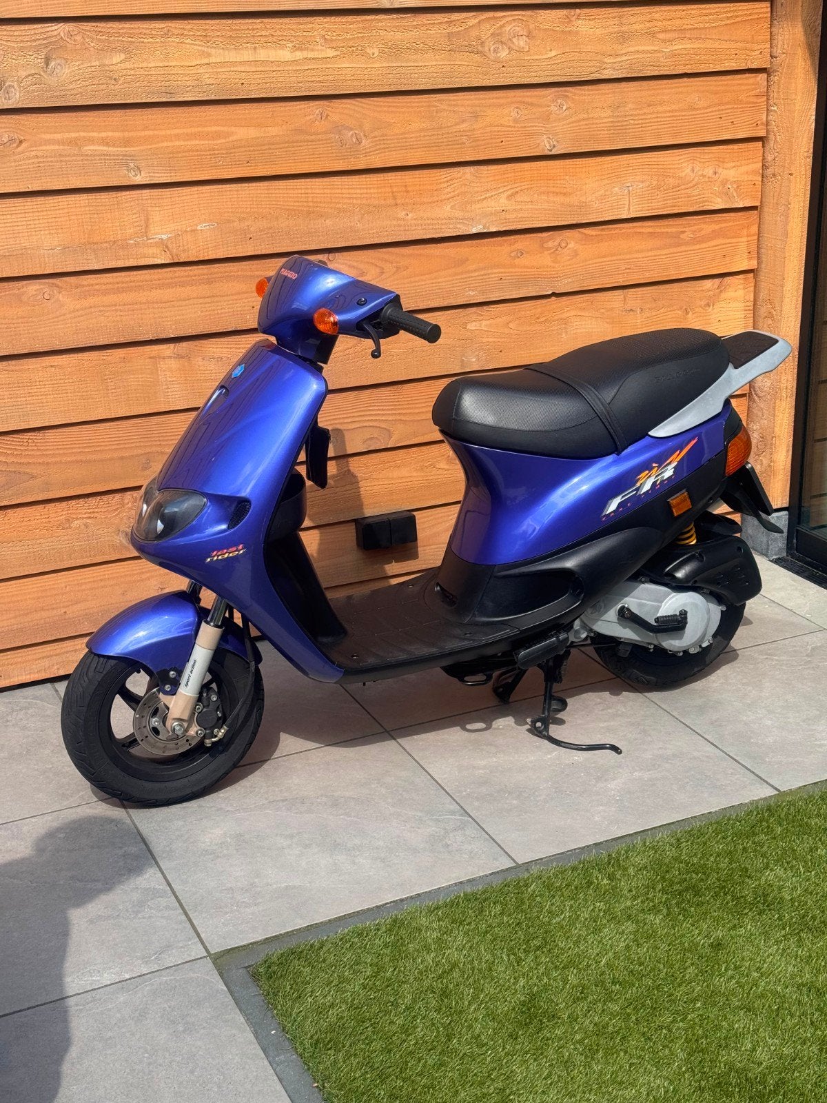 super nette piaggio zip fastrider geldig bromplaat, Ophalen, Tweetakt, Maximaal 45 km/u, Zip