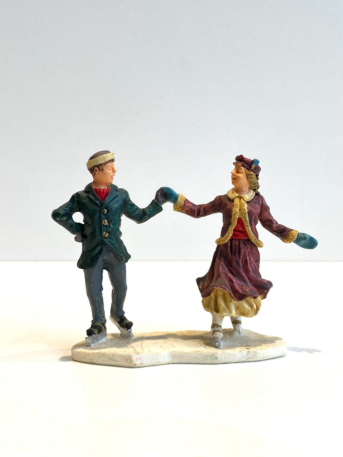 Lemax Ice Dancers (92279), Verzenden