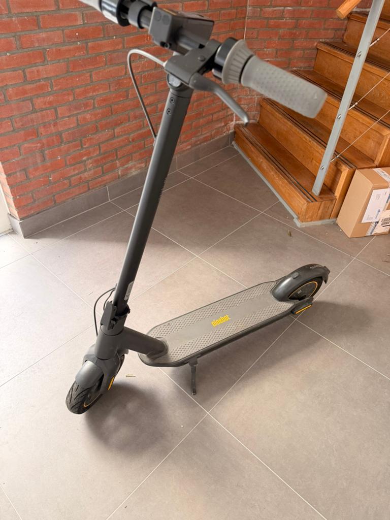 Segway Ninebot MAX elektrische step – Topstaat, Ophalen of Verzenden, Zo goed als nieuw, Elektrische step (E-scooter)