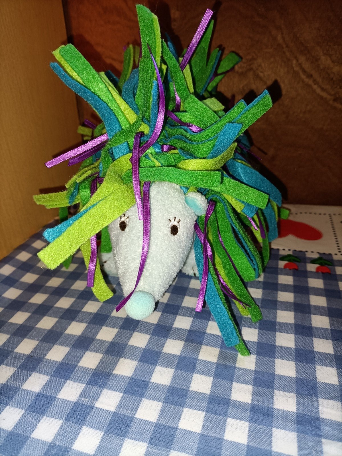 Happy Horse egel Knuffel met groene slierten 23 cm groot, Ophalen of Verzenden, Zo goed als nieuw, Elektrisch, Overige merken