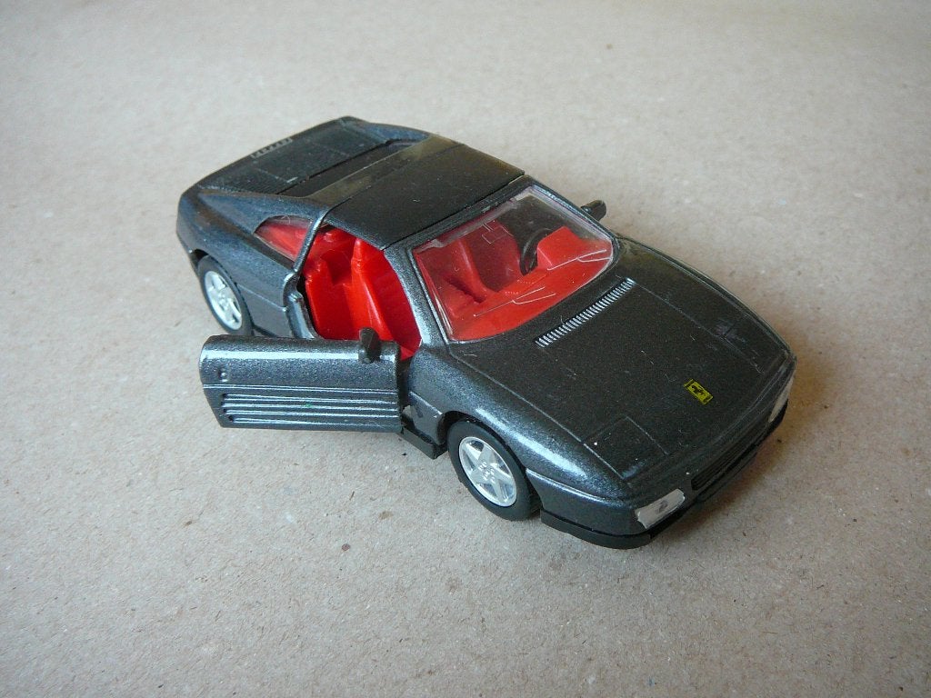 Maisto - Ferrari 348 ts grijs 1:38 Shell, Hobby en Vrije tijd, Modelauto's | Overige schalen, Ophalen of Verzenden, Auto