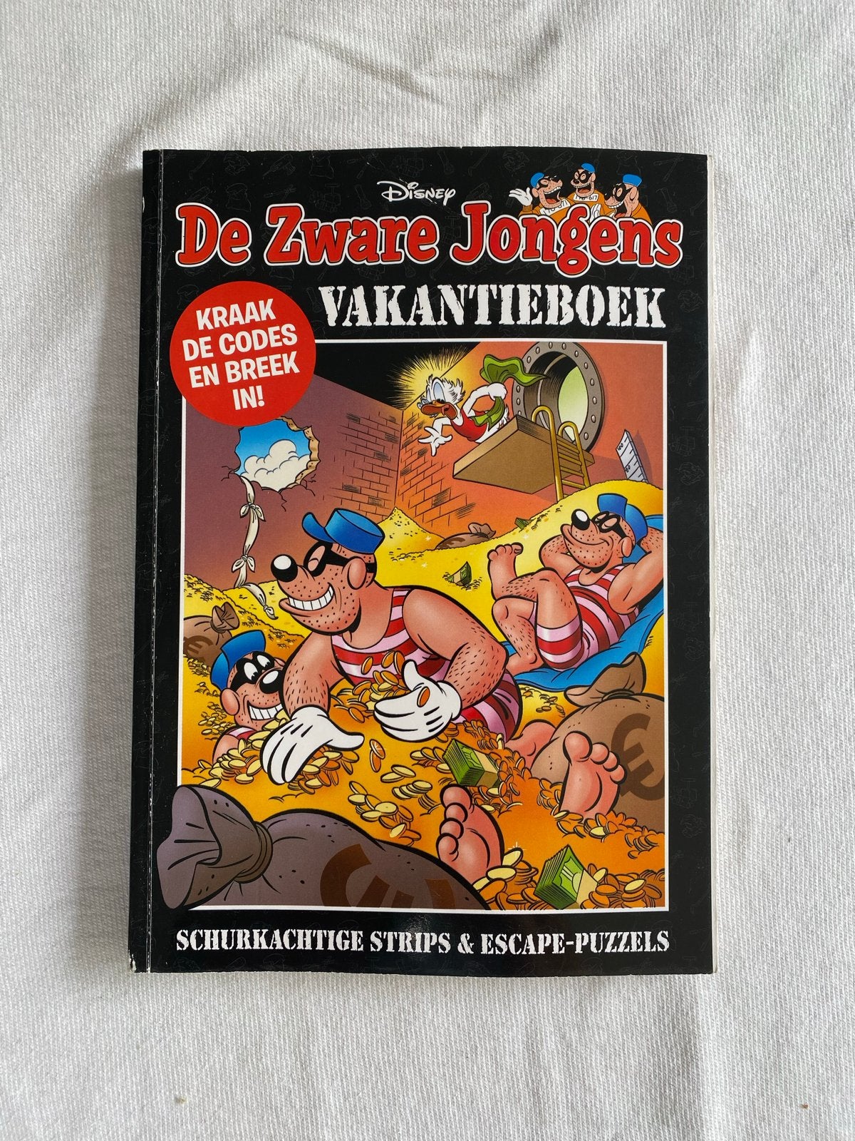 Disney De Zware Jongens Vakantieboek - Strips & Puzzels, Eén stripboek, Ophalen of Verzenden, Zo goed als nieuw