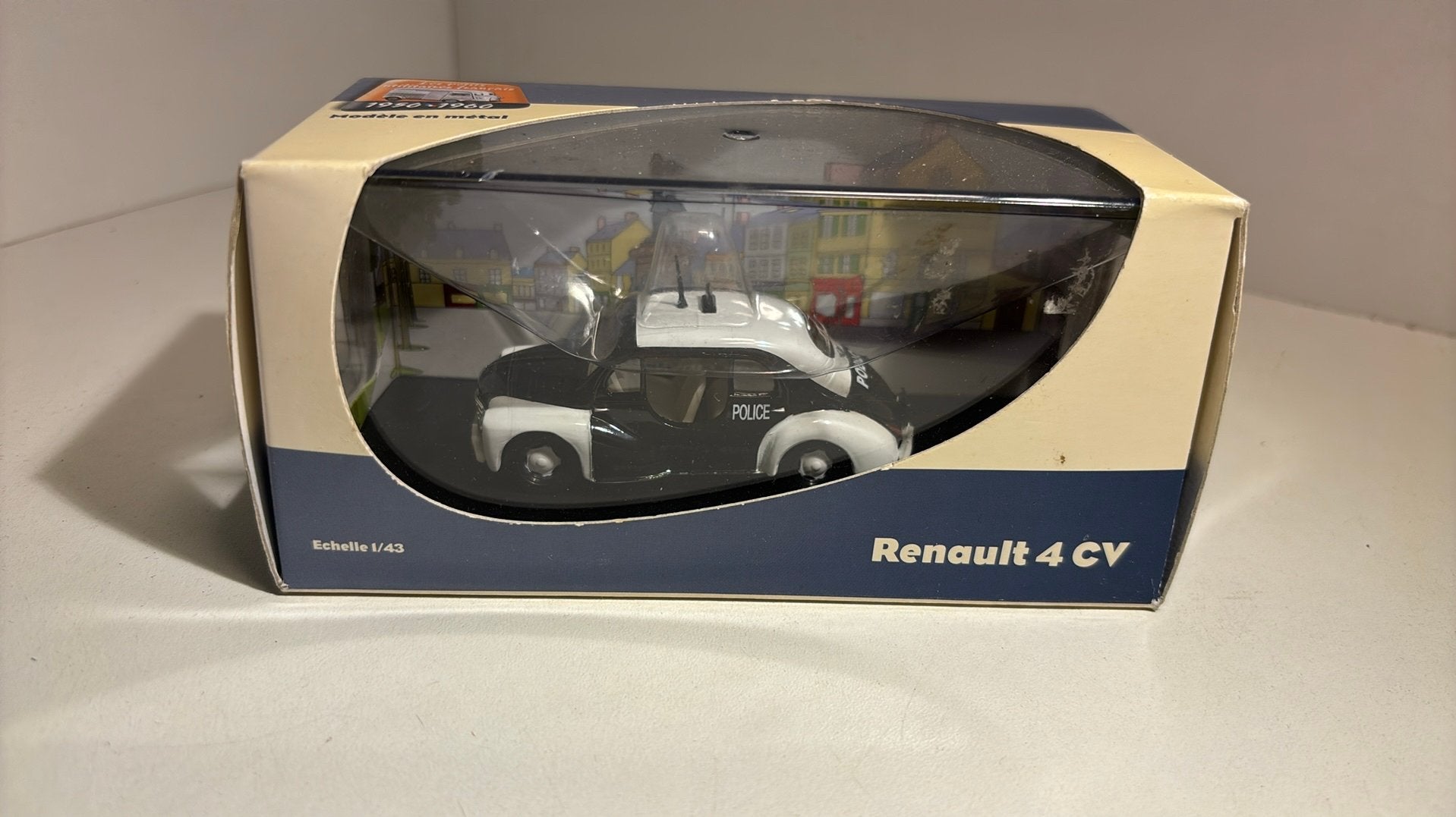 Renault 4cv police atlas 1.43, Overige merken, Auto, Ophalen of Verzenden, A
