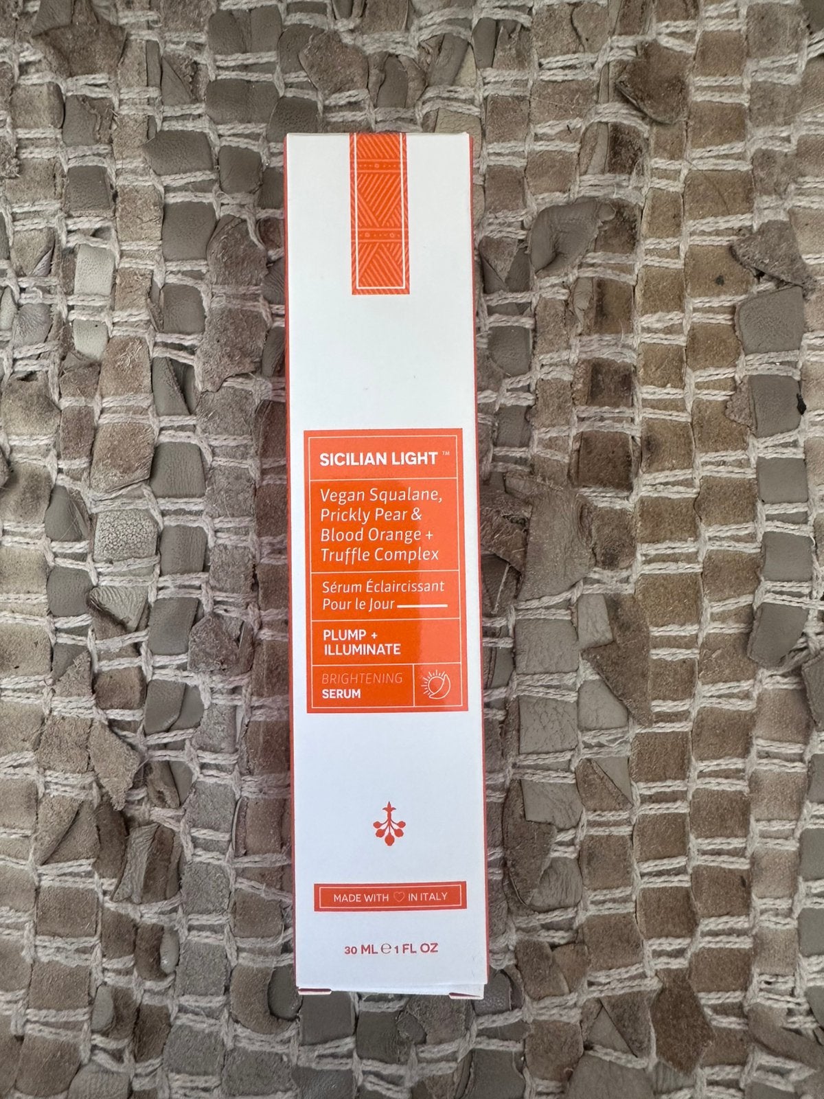Sicilian Light Brightening Serum 30 ml – Nieuw, Ophalen of Verzenden, Nieuw, Gehele gezicht