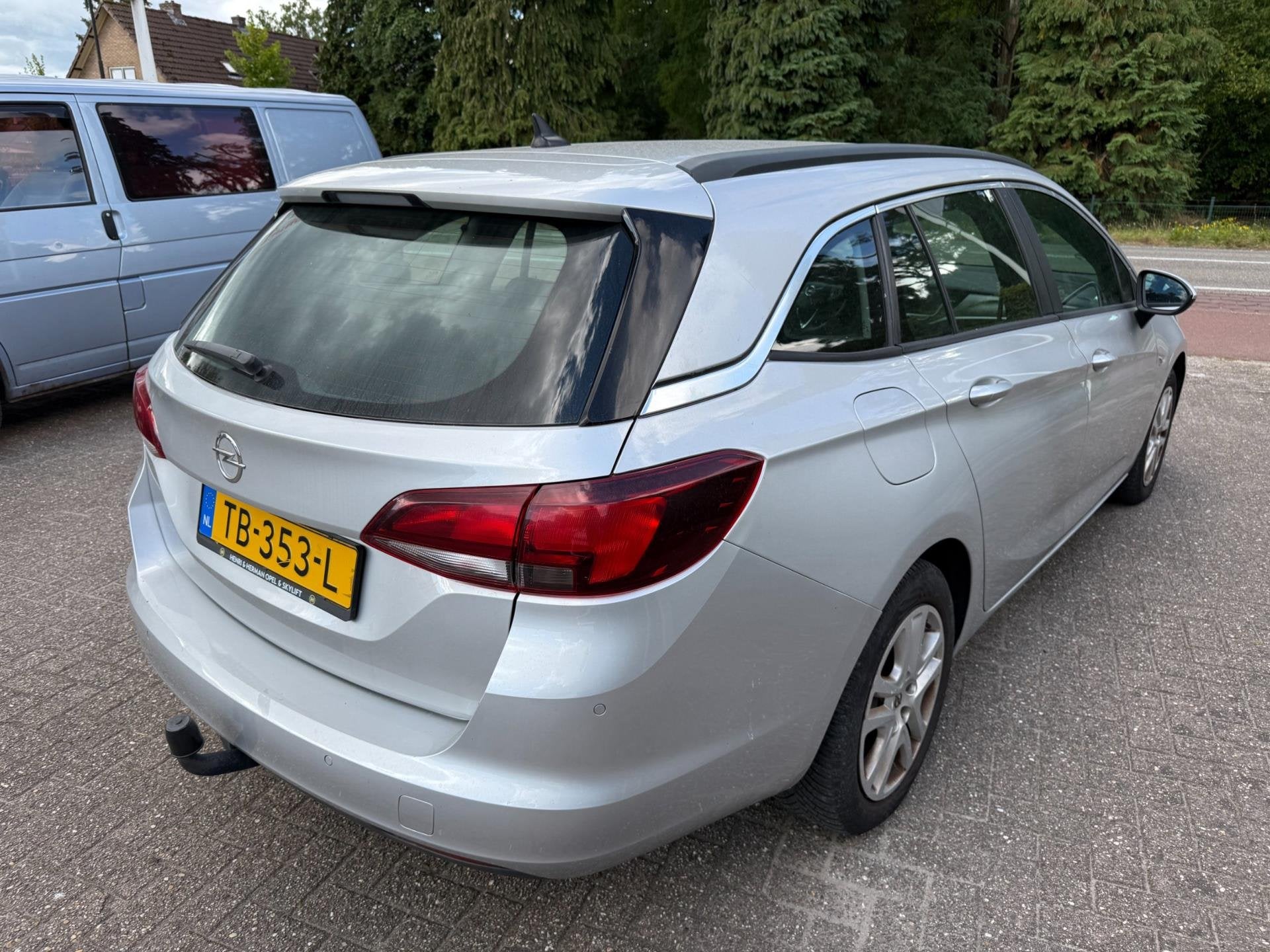 Opel Astra Sports Tourer 1.6 CDTI Business+ ECC NAVI APPLE C, Auto's, Opel, Voorwielaandrijving, Parkeersensor, Stof, Gebruikt