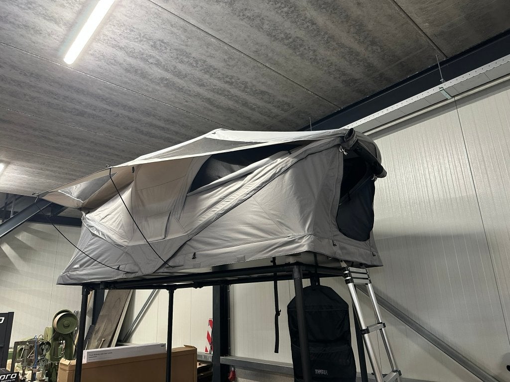 Thule Approach 2.0 Maat M - Nieuwe ex-showroom daktent, Ophalen of Verzenden, Nieuw, Tot en met 3