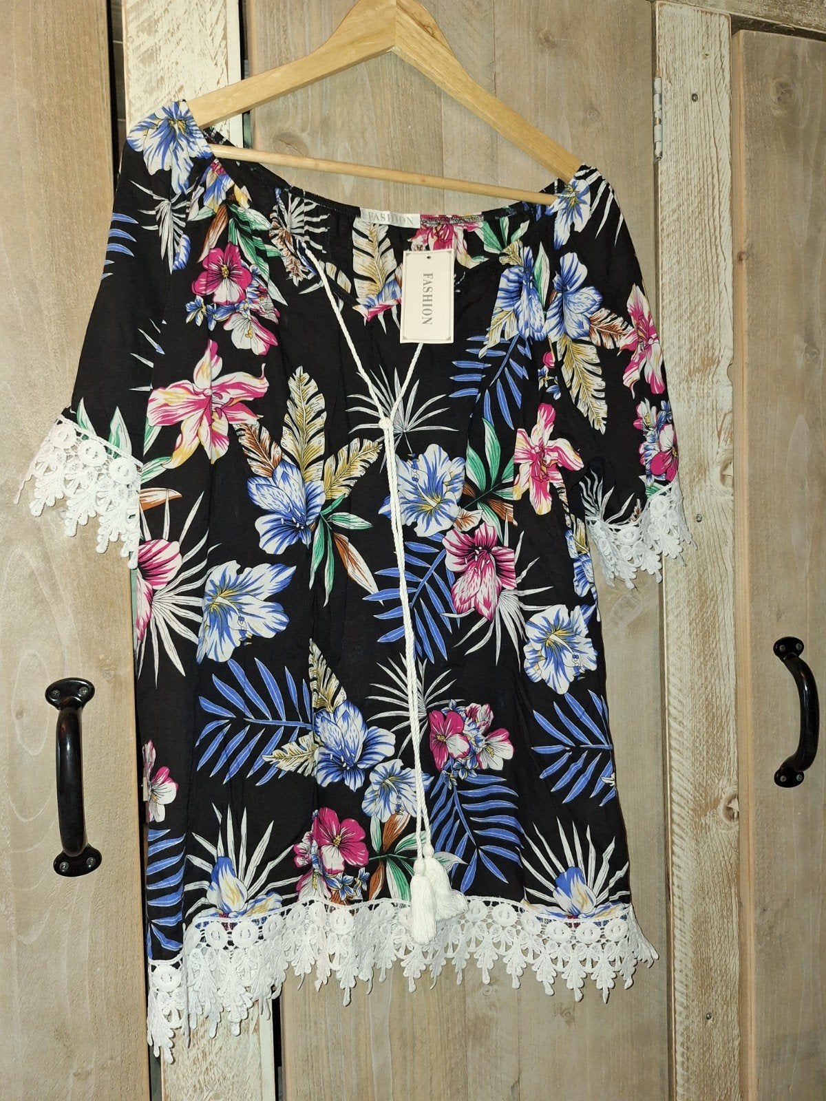 ibiza bohemian tuniek
*NEW
FASHION*.NIEUW*
M /L /XL, Kleding | Dames, Blouses en Tunieken, Ophalen of Verzenden, Nieuw, Maat 42/44 (L)