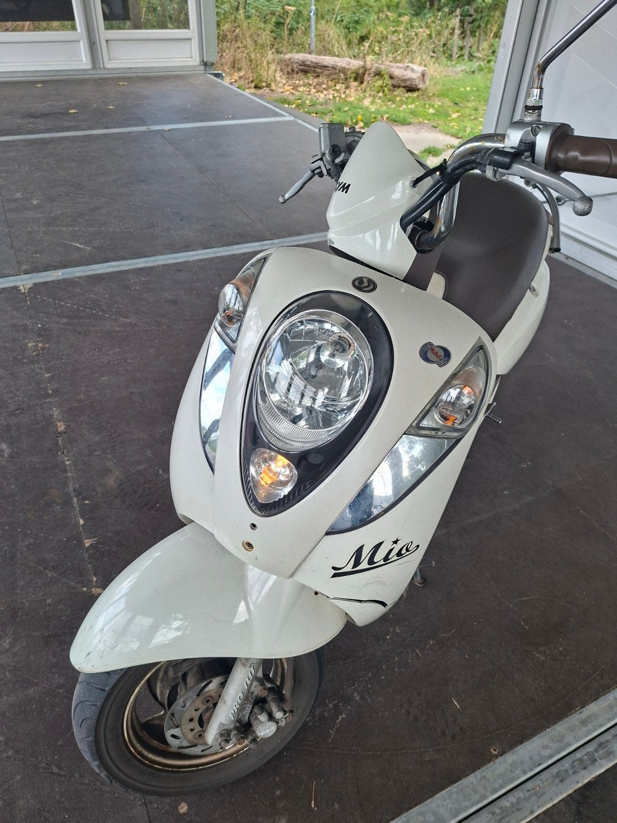 sym mio 50cc brom, Fietsen en Brommers, Ophalen, Benzine, Mio