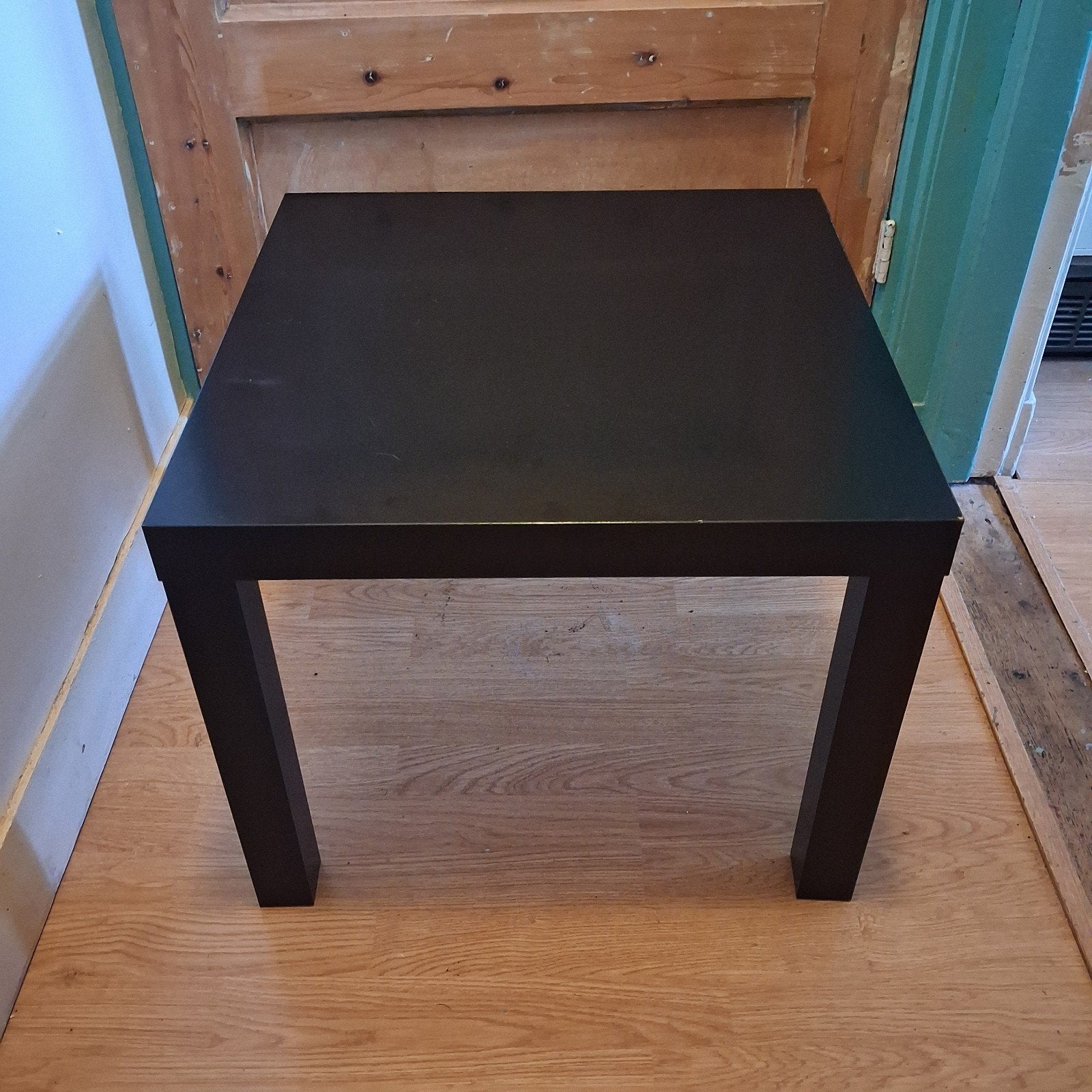 Lack Ikea tafeltje, Huis en Inrichting, Tafels | Bijzettafels, Ophalen, Vierkant, 55 tot 75 cm, 45 tot 60 cm