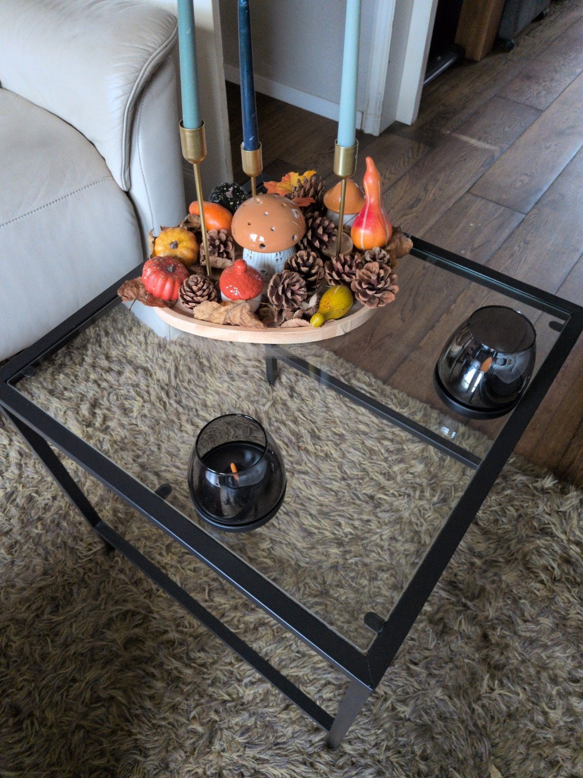 Stijlvolle bijzettafel met glazen blad - 50x50x50 cm, Minder dan 55 cm, Gebruikt, Vierkant, Glas