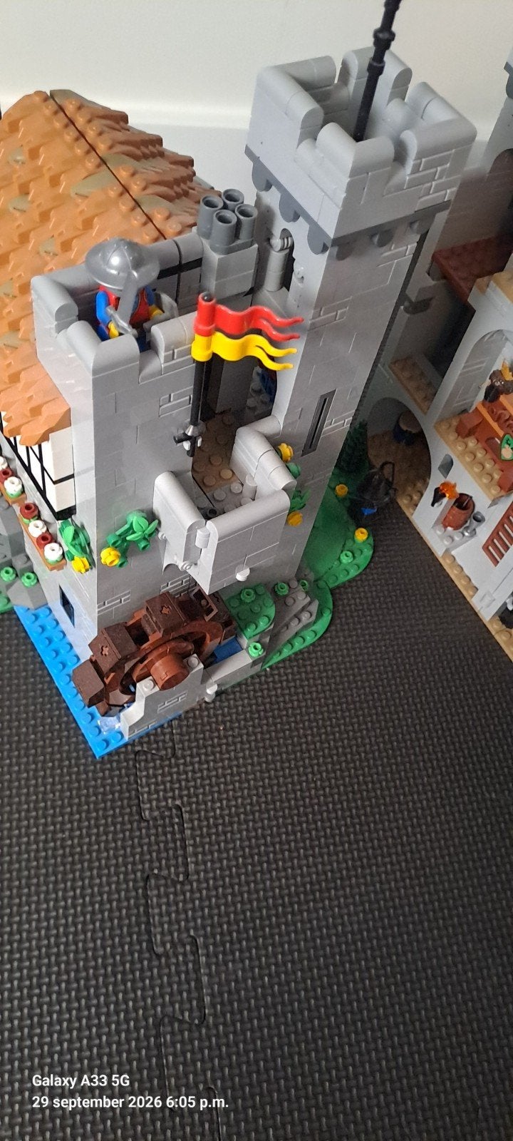 Foto 8 van lego leeuwenridders kasteel
