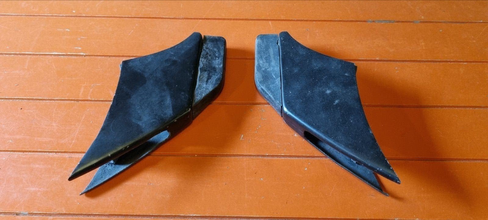 Opel Gt bumper rozetten, Gebruikt, Opel, Voor, Ophalen of Verzenden