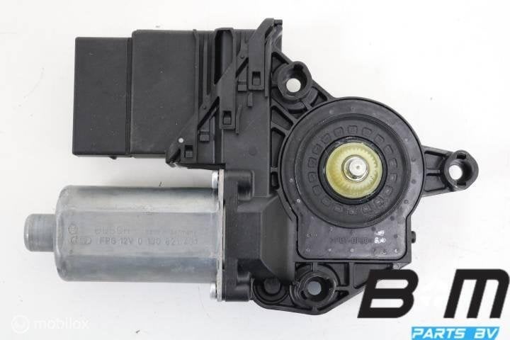 Raammotor rechts achter VW Golf 6 5K0959704D, Gebruikt