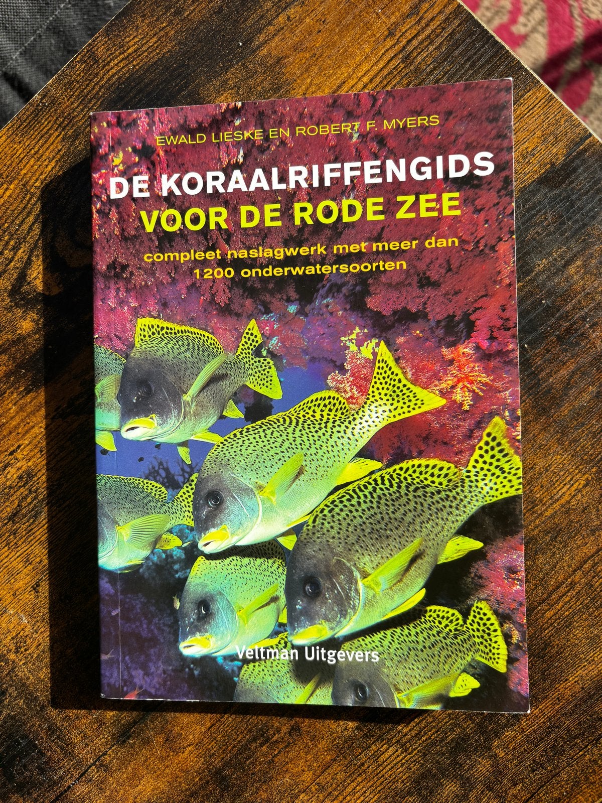 De Koraalriffengids voor de Rode Zee - 2e druk, Ophalen of Verzenden, Gelezen, Natuur algemeen
