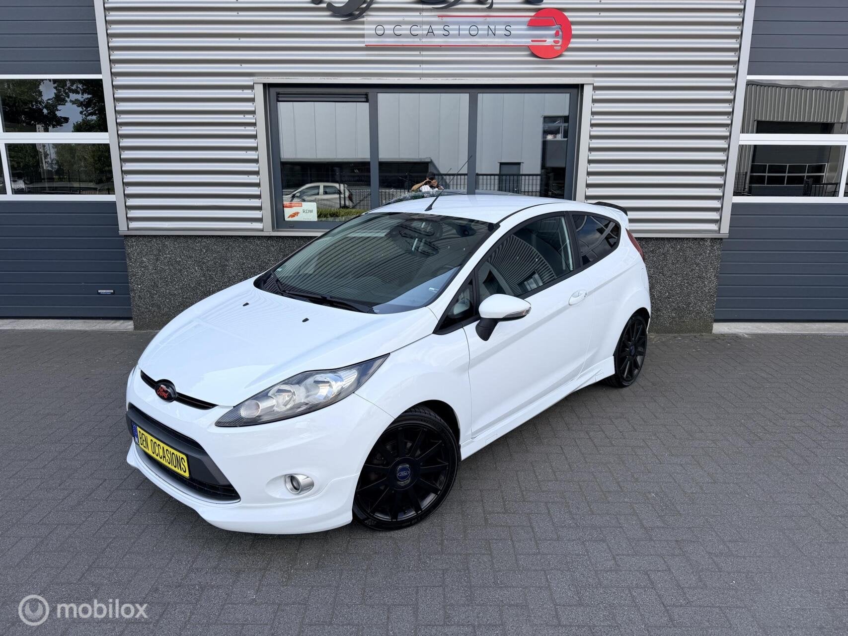 Ford Fiesta 1.6 Metal 135PK 3e Eig BOMVVOLL TOPSTAAT!, Auto's, Ford, 135 pk, Gebruikt, 31 €/maand, 4 cilinders