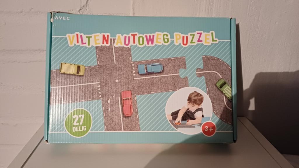Vilten Autoweg Puzzel - 27 Delig, Ophalen of Verzenden, 10 tot 50 stukjes, Zo goed als nieuw, 4 tot 6 jaar