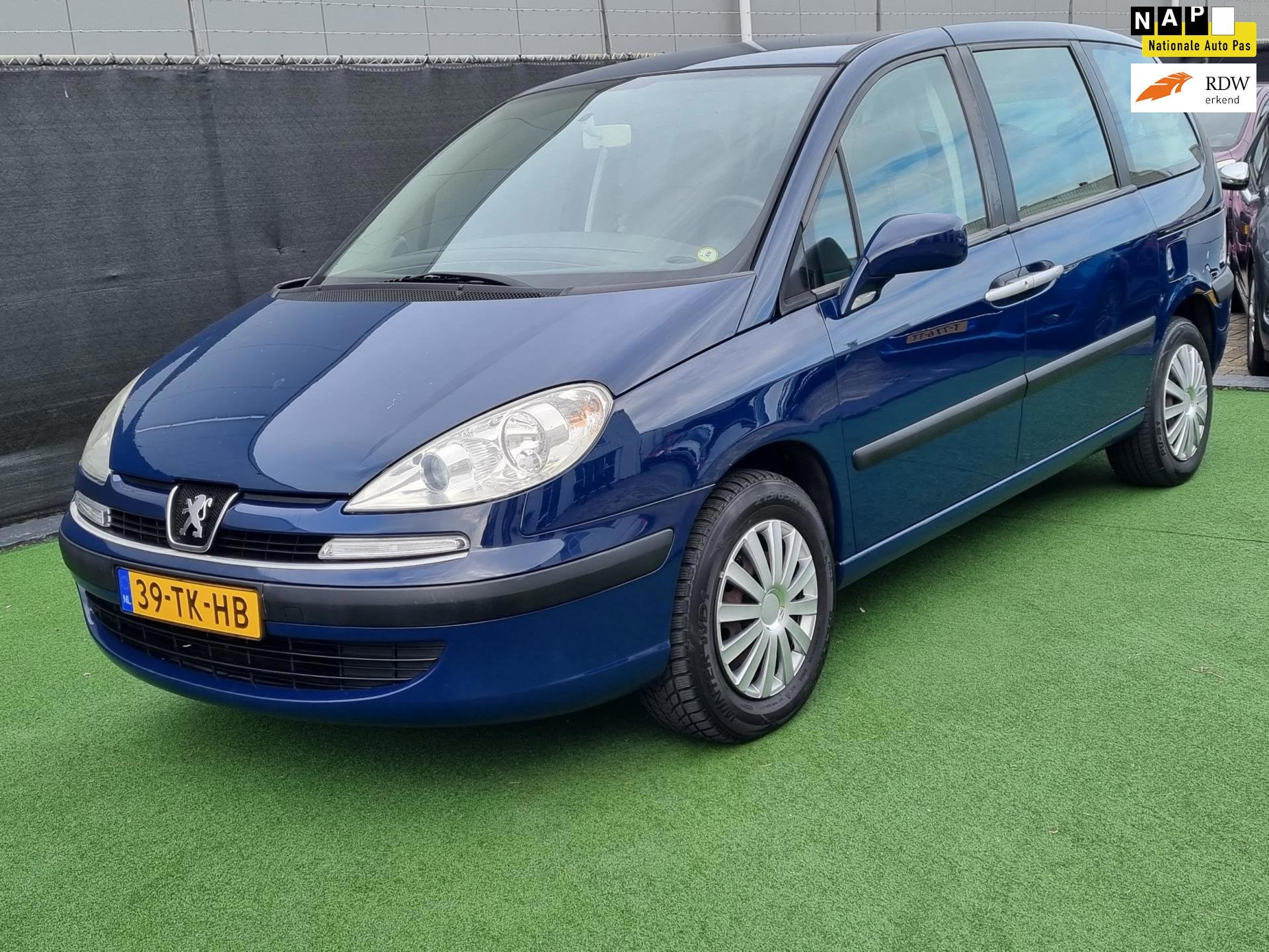 Peugeot 807 2.0 SR 8 PERSOONS 8P NAP!, Auto's, Peugeot, Voorwielaandrijving, 8 stoelen, 4 cilinders, Blauw