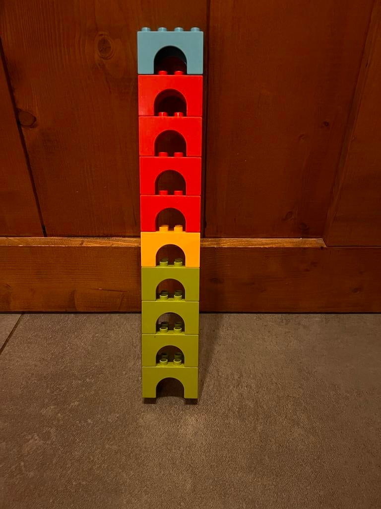 Duplo blokjes met ovalen onderkant - 10 stuks, Ophalen of Verzenden, Gebruikt, Losse stenen, Duplo