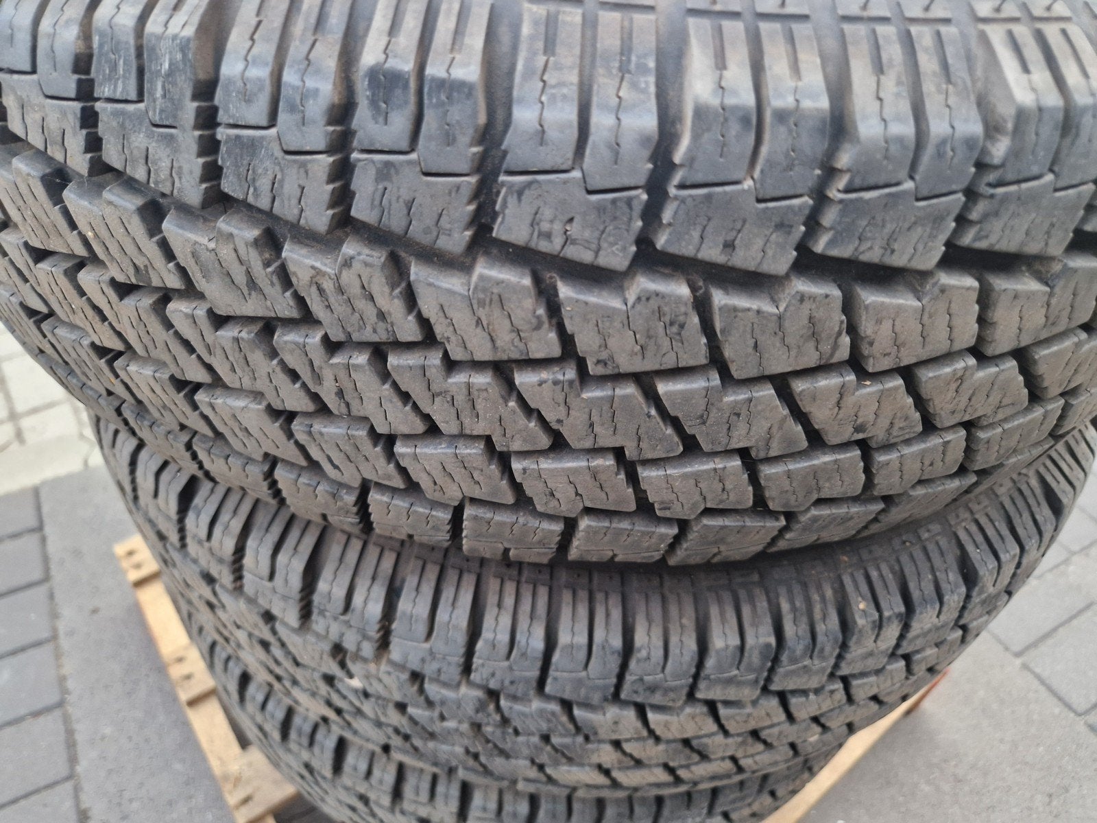 Winterbanden Fiat Ducato 15inch (M+S, 215/70R15C), Ophalen