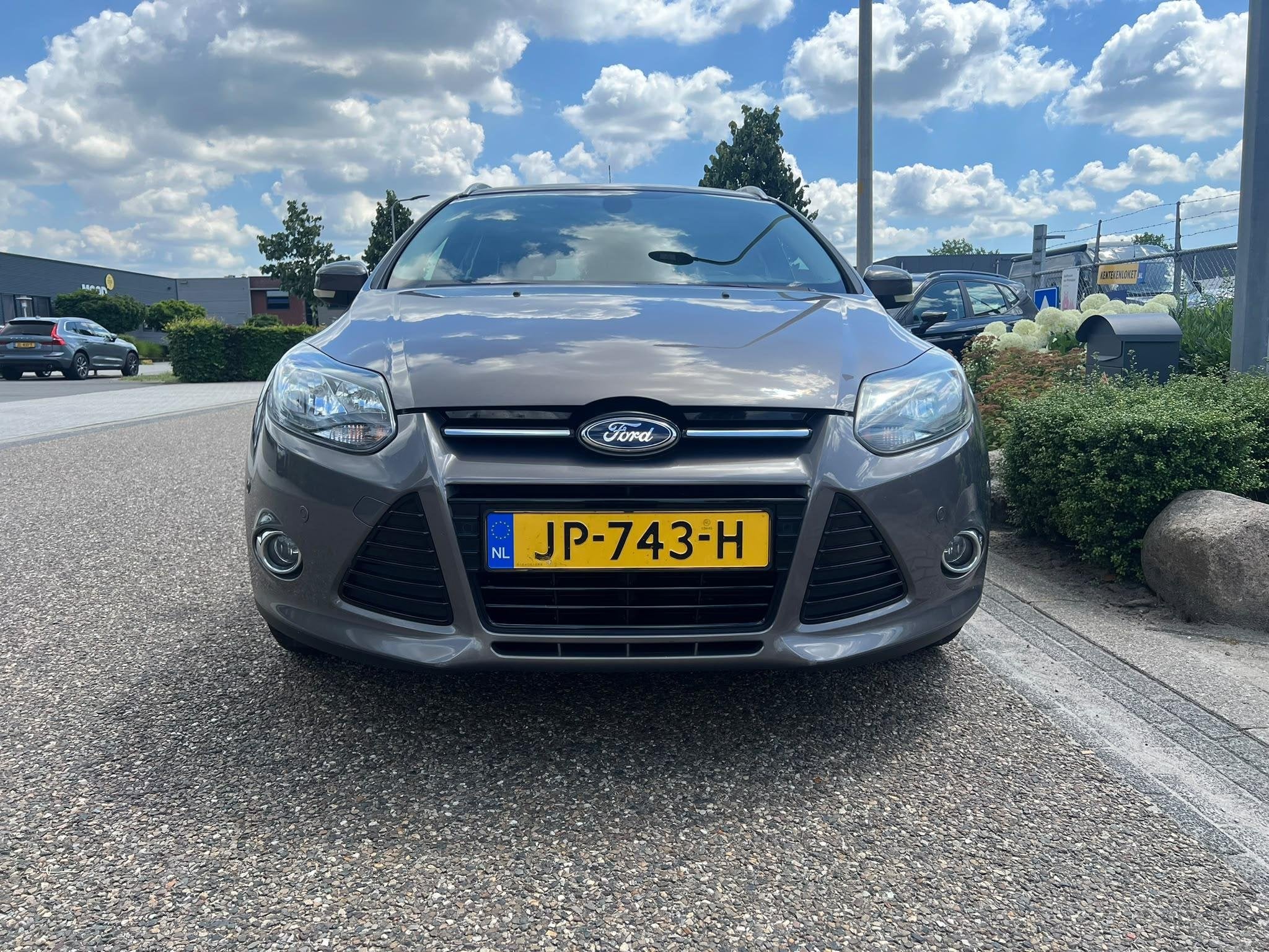 Ford Focus Wagon 1.6 TI-VCT Trend Sport | Airco | Cruise Con, Gebruikt, Parkeersensor, 4 cilinders, Bruin