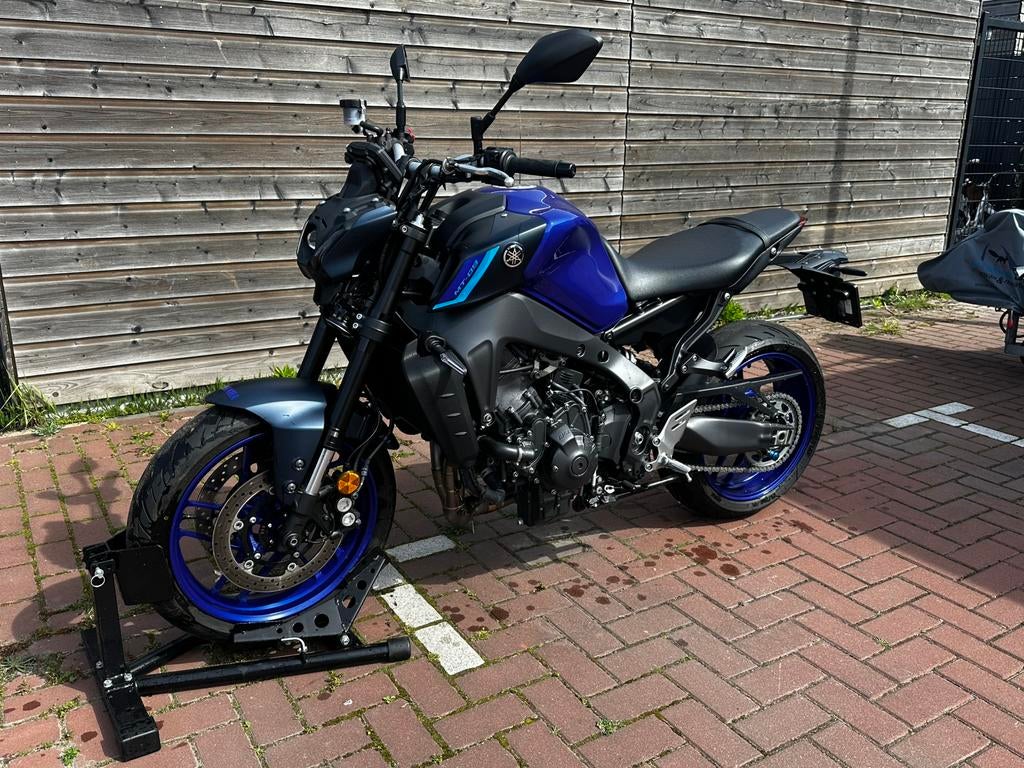 Yamaha MT-09 2024 Blauw Quickshifter – Topstaat, Nieuw, Motorrijbewijs A, Bedrijf, Meer dan 35 kW