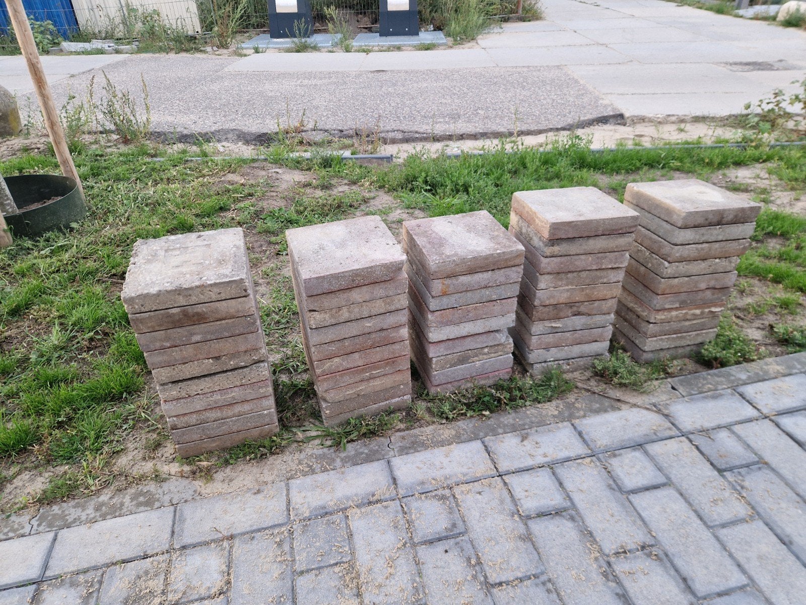 49 terras tegels 30x30 GRATIS OPHALEN stoeptegels Gorinchem, Ophalen, Gebruikt, 20 tot 40 cm, Minder dan 5 m²
