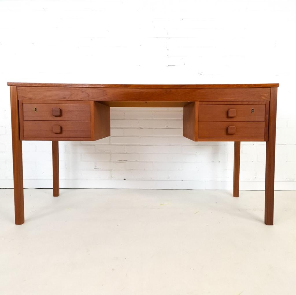 Vintage bureau Domino Møbler teakhout jaren 60 Deens design, Gebruikt, Ophalen of Verzenden, X, X