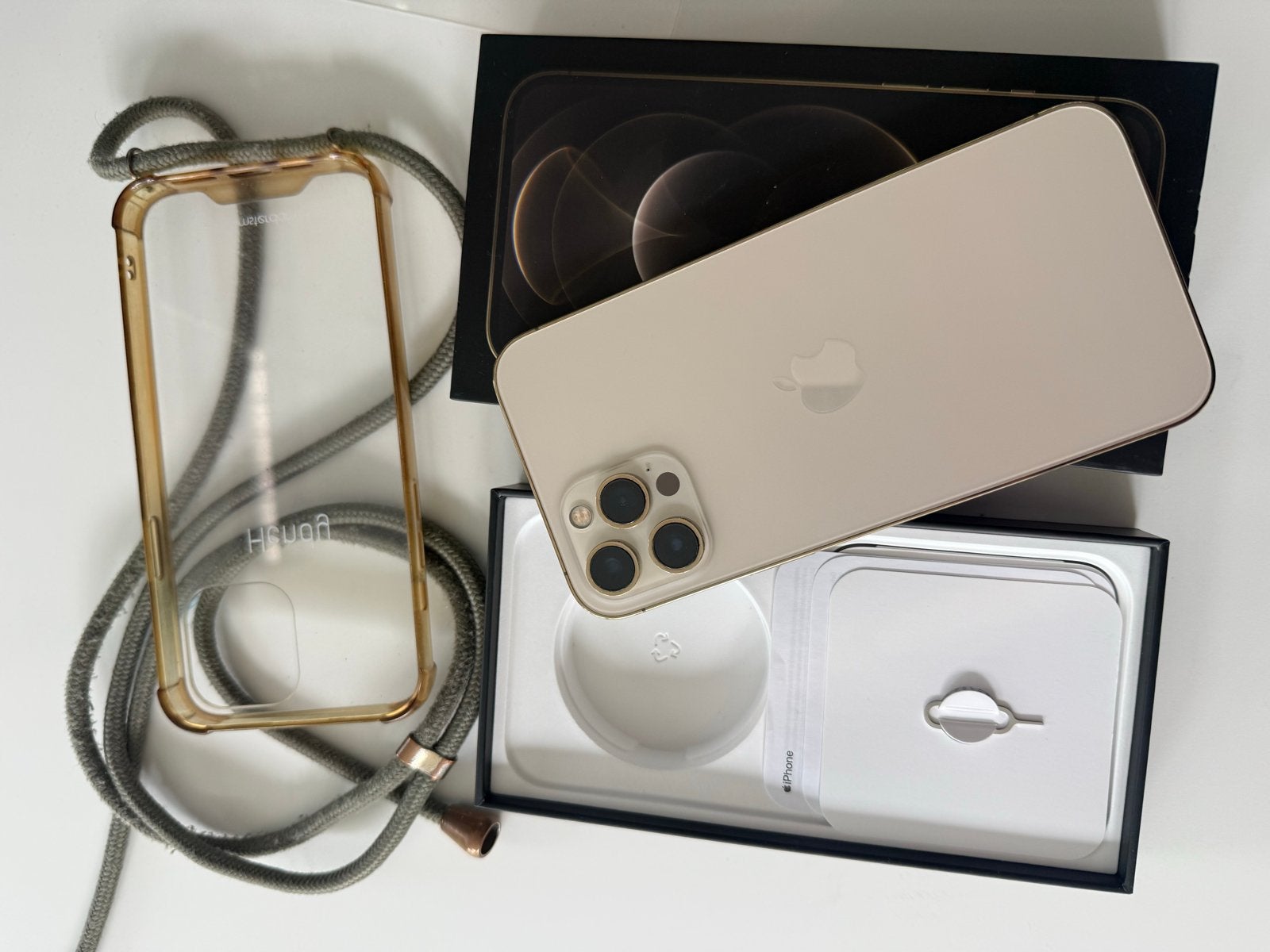 iPhone 12 Pro Max 256GB Goud - Zo goed als nieuw, 256 GB, Zo goed als nieuw, Zonder simlock, Zonder abonnement