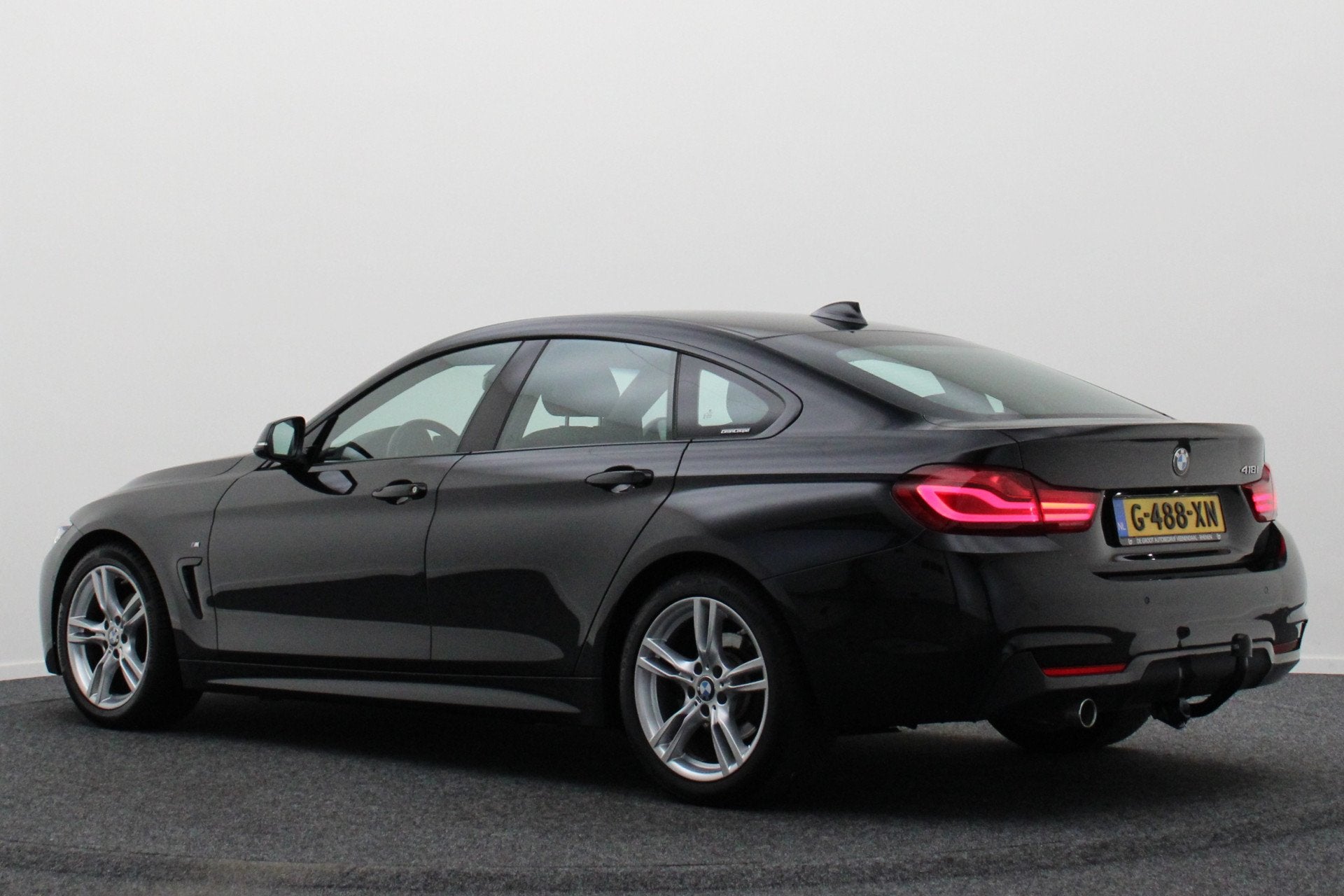 BMW 4 Serie Gran Coupé 418i Executive Edition M Sport Clima, Auto's, BMW, Automaat, Gebruikt, Alcantara, Zwart
