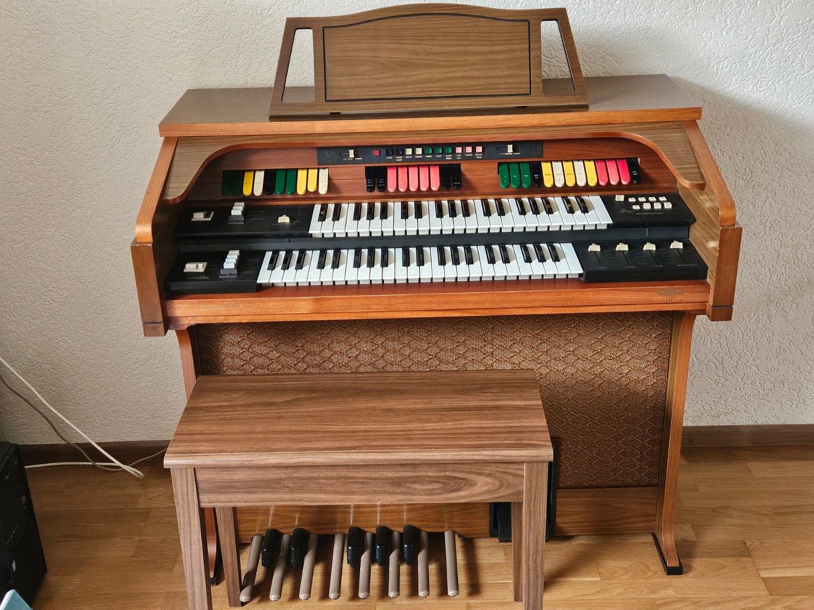 Eminent Theatre 310-Unique Orgel   met 2 klavieren, Muziek en Instrumenten, Ophalen, Gebruikt, 2 klavieren, Orgel