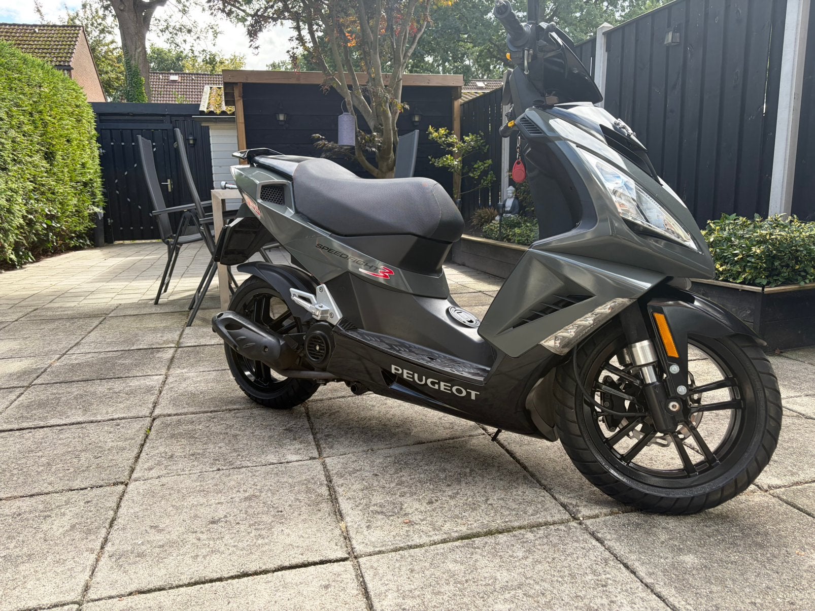 Peugeot speedfighter 3    4 tact, Ophalen, Overige modellen, Maximaal 45 km/u, Zo goed als nieuw