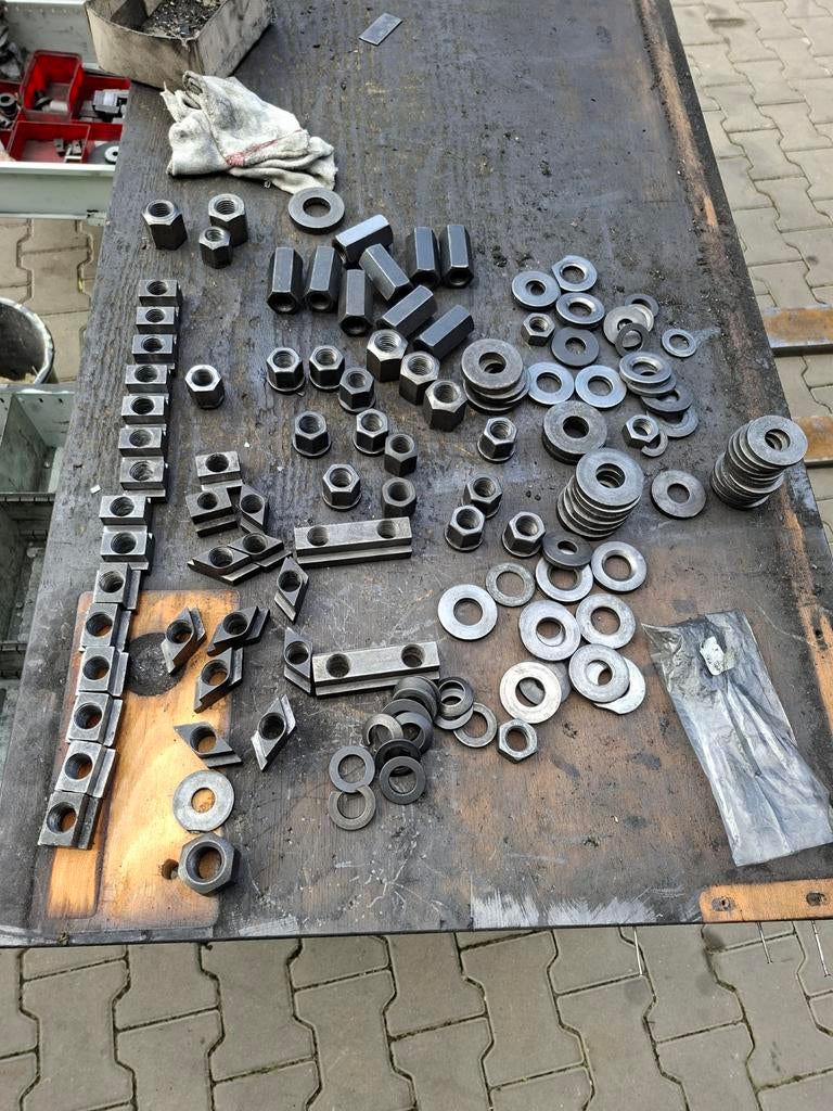 Opspangereedschap T moeren sleuven freesbank M20 16 M24, Ophalen