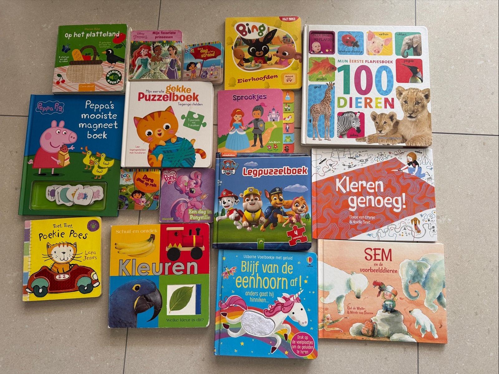 Grote collectie kinderboeken (16stuks), Boeken, Ophalen of Verzenden, Gelezen, Uitklap-, Voel- of Ontdekboek, 2 tot 3 jaar