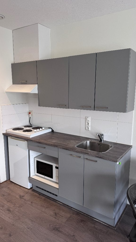 Gratis Complete keuken - Amsterdam - Zelf demonteren/ophalen, Ophalen, Gebruikt, Enkelwandige keuken, Hout
