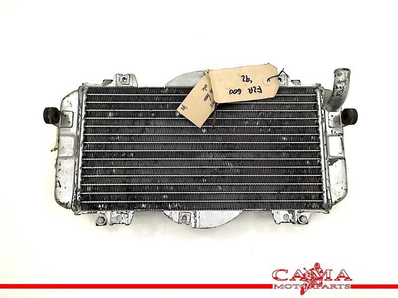 Radiateur Yamaha FZR 600 1989-1993 (FZR600 3HE) 1992, Yamaha Motor Europe N.V., Gebruikt, Customersupport@yamaha-motor.co.uk, Koolhovenlaan 101, Schiphol-Rijk 1119 NC, , Nederland
