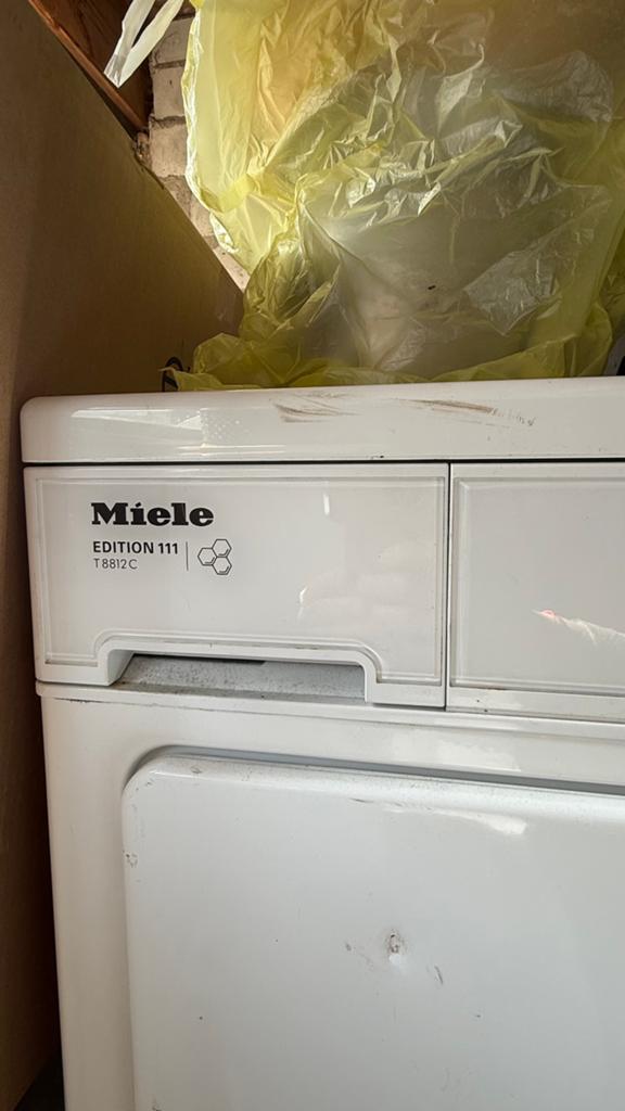 Miele T8812C Edition 111 Condensdroger, Ophalen, 6 tot 8 kg, Gebruikt, Voorlader